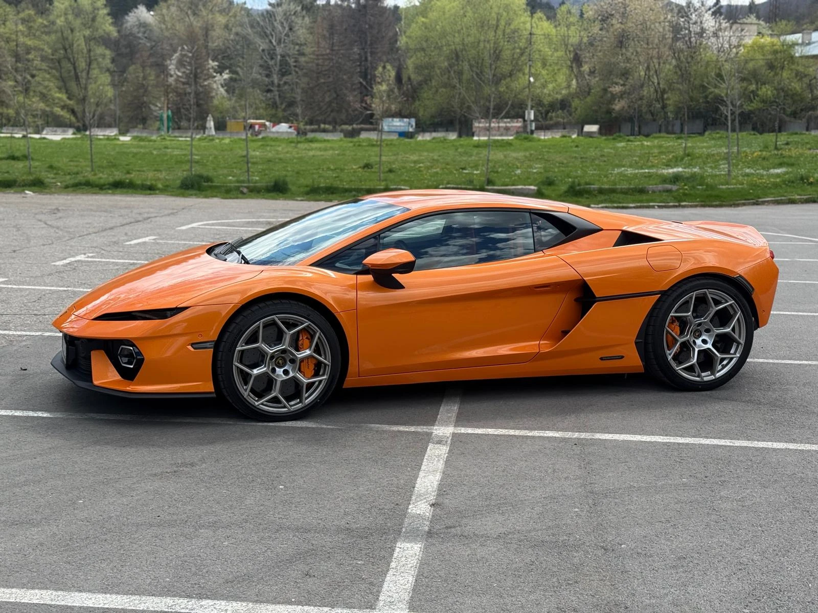 Lamborghini Temerario HPEV AWD DCT Carbon/Lift | Mobile.bg � ����������� 2