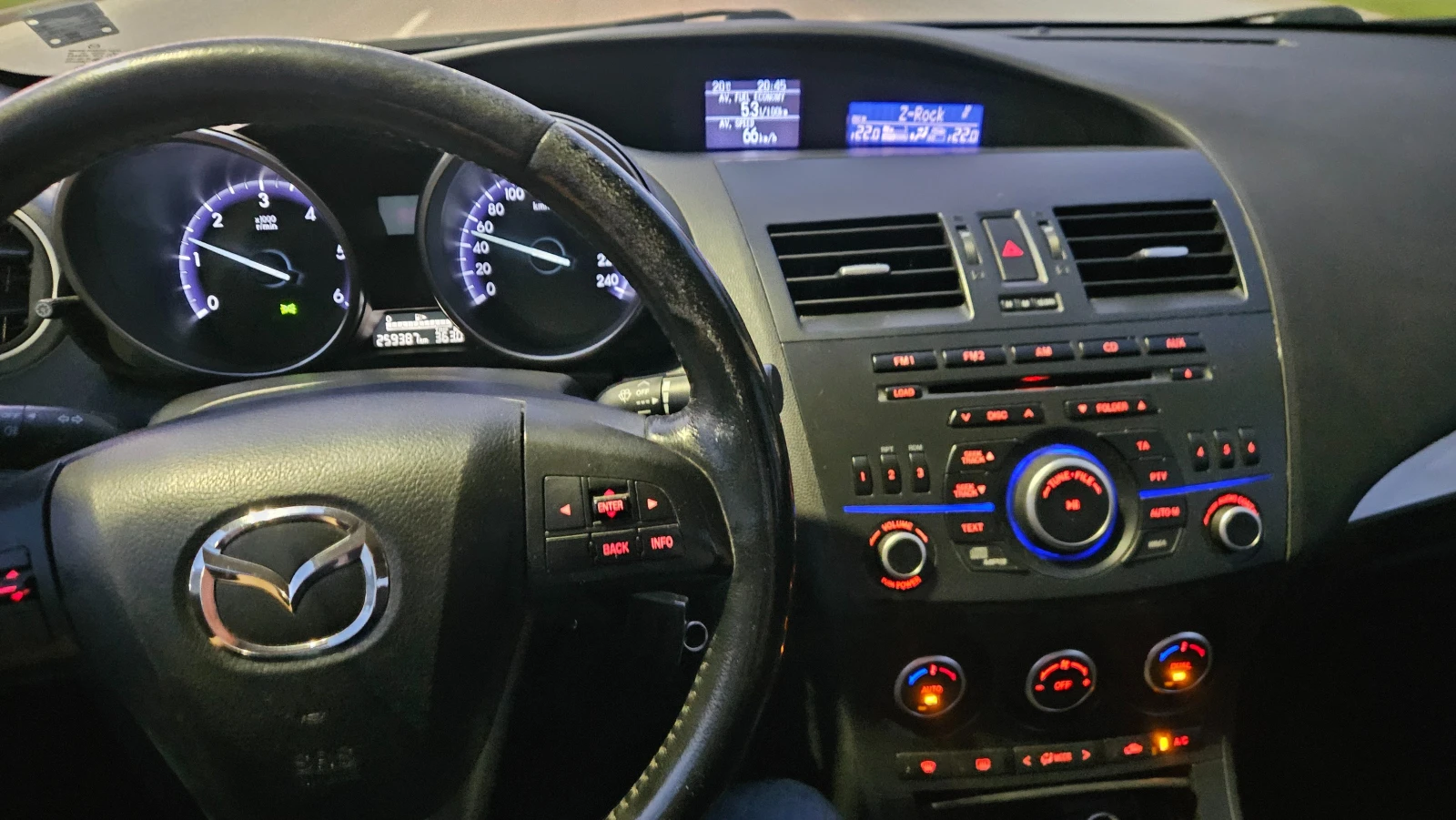 Mazda 3 II Sedan BL, facelift 2011 , снимка 5 - Автомобили и джипове - 54797259
