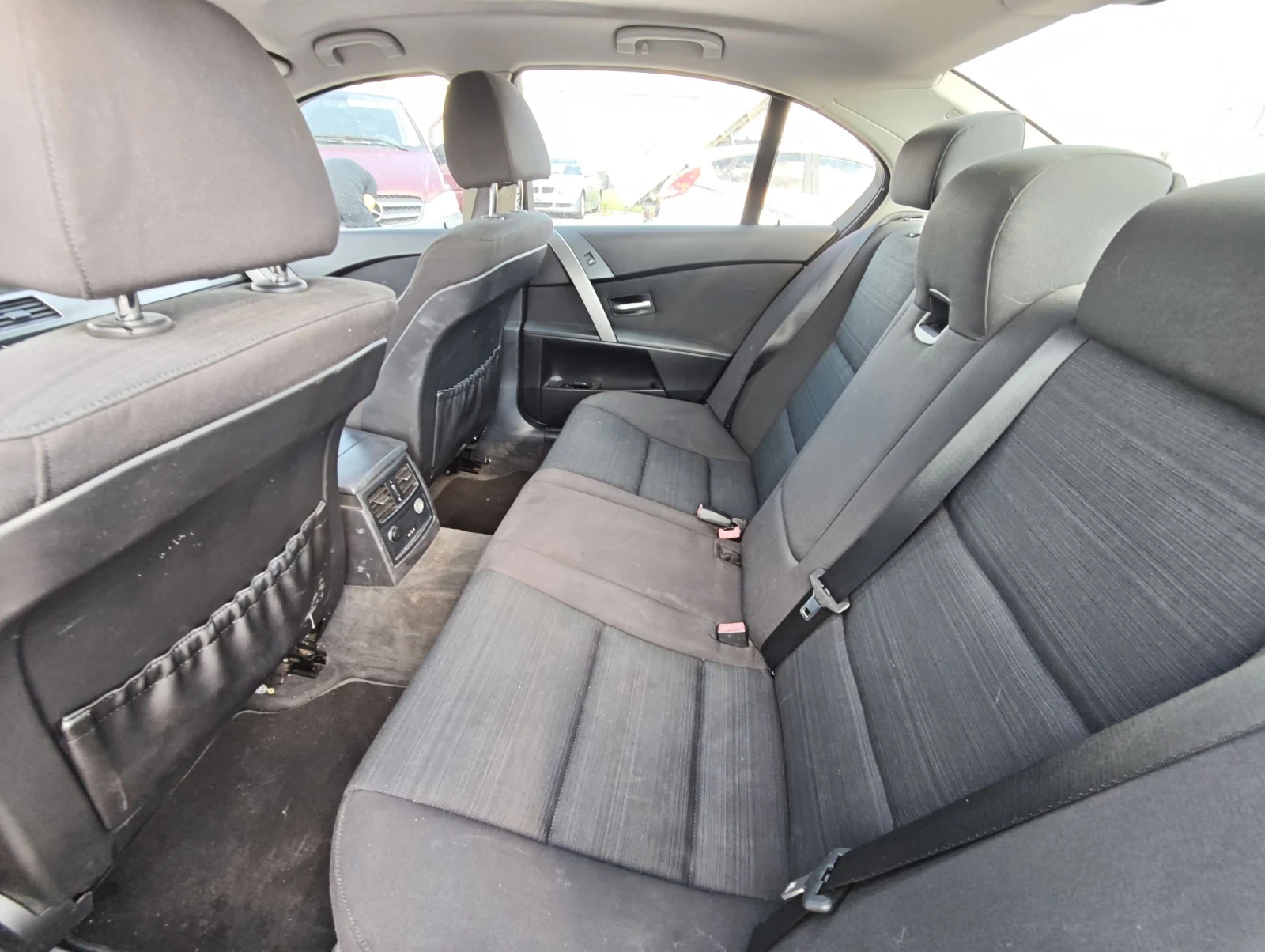 BMW 530, снимка 12 - Автомобили и джипове - 55303713