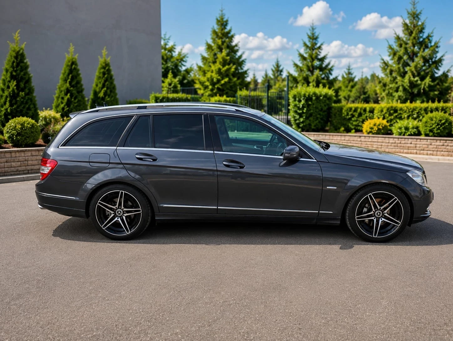 Mercedes-Benz C 350, снимка 5 - Автомобили и джипове - 55647073