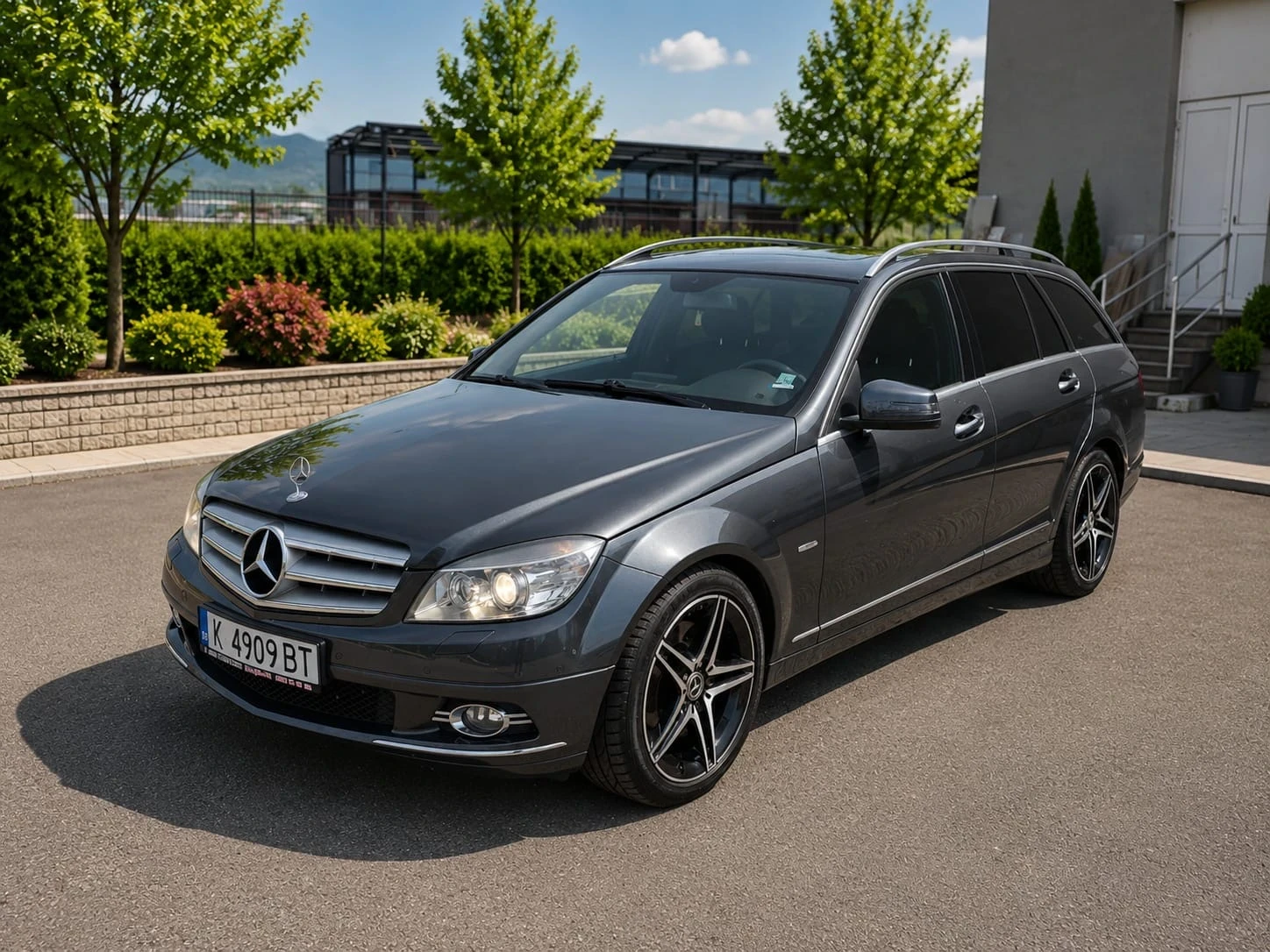 Mercedes-Benz C 350, снимка 2 - Автомобили и джипове - 55647073