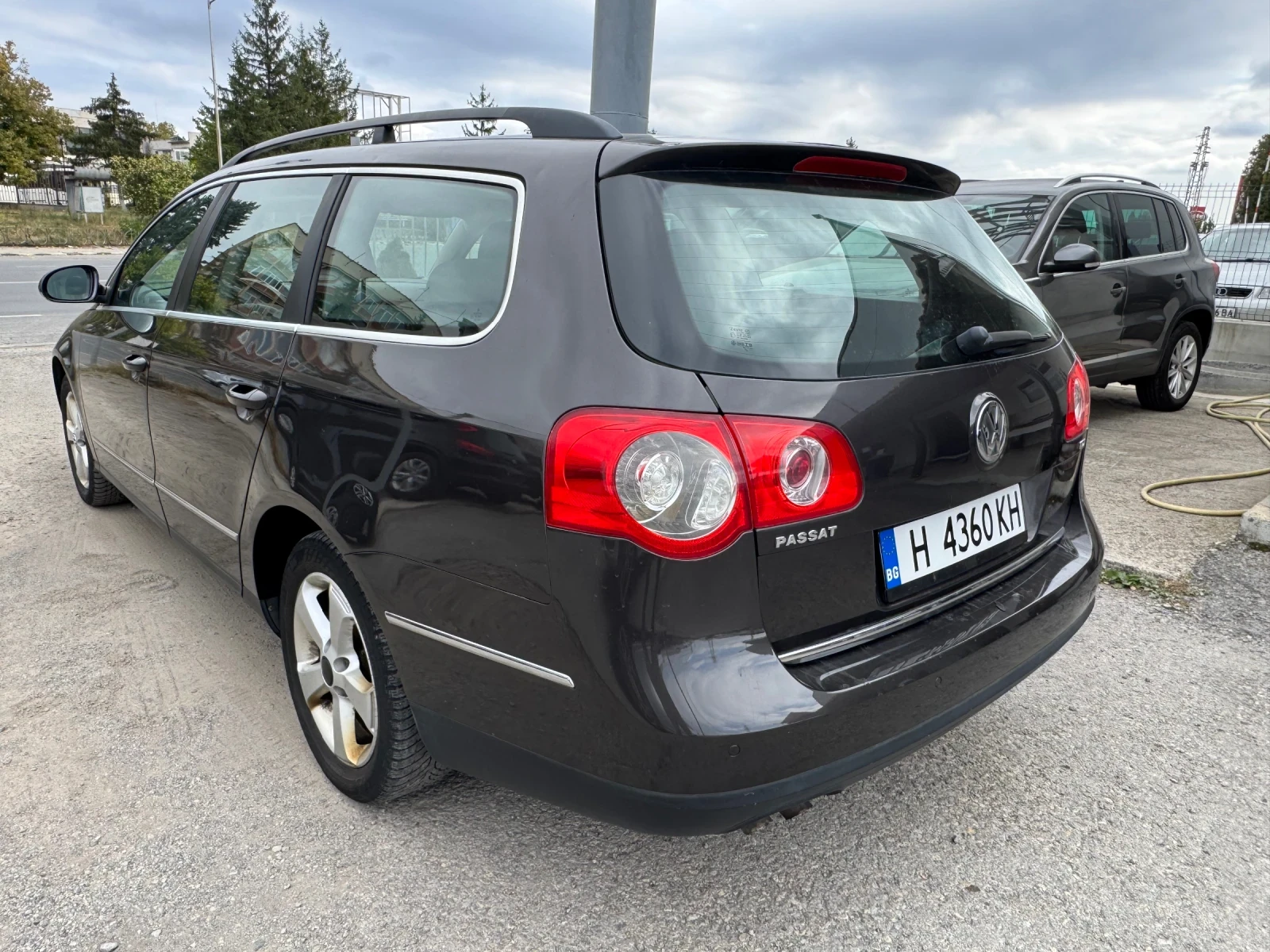 VW Passat 1, 9TDI 105k.c, снимка 4 - Автомобили и джипове - 55854197