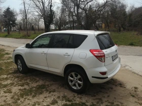 Toyota Rav4 2, 2 D-4D, снимка 2