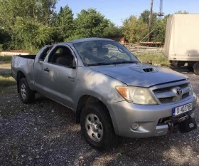 Toyota Hilux, снимка 2