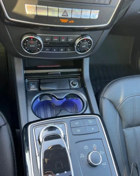 Mercedes-Benz GLE 400 4Matic/AMG/9G/DISTRONIC+ /AIR/ HARMAN 333кс, снимка 6