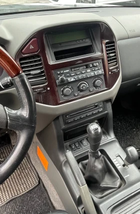 Mitsubishi Pajero 3.2 Ръчни Кожа Климатик Къса база - 11850 лв. / 6058.81 € - 52969110 9