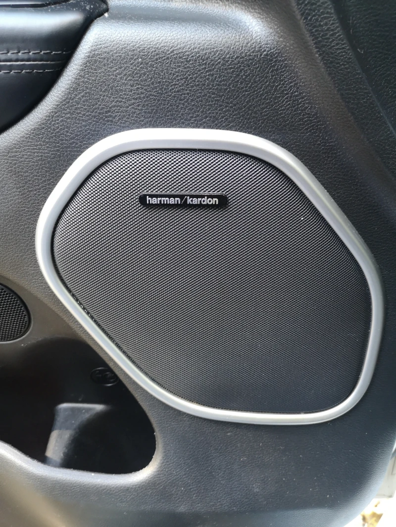 Jeep Grand cherokee Summit, снимка 13 - Автомобили и джипове - 52652288