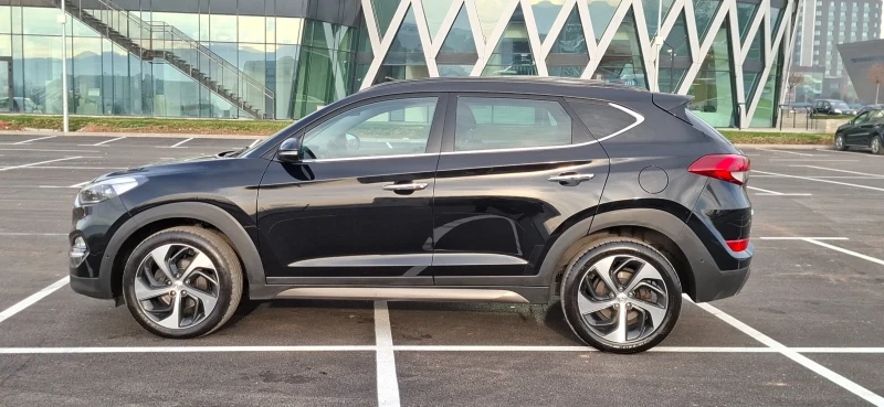 Hyundai Tucson 1.6 Turbo 177кс Automat 4x4 Vertex Led Panorama, снимка 3 - Автомобили и джипове - 52822451