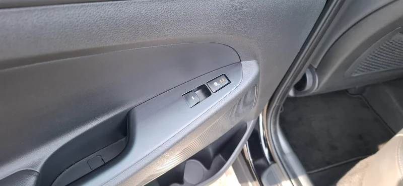 Hyundai Tucson 1.6 Turbo 177кс Automat 4x4 Vertex Led Panorama, снимка 11 - Автомобили и джипове - 52822451