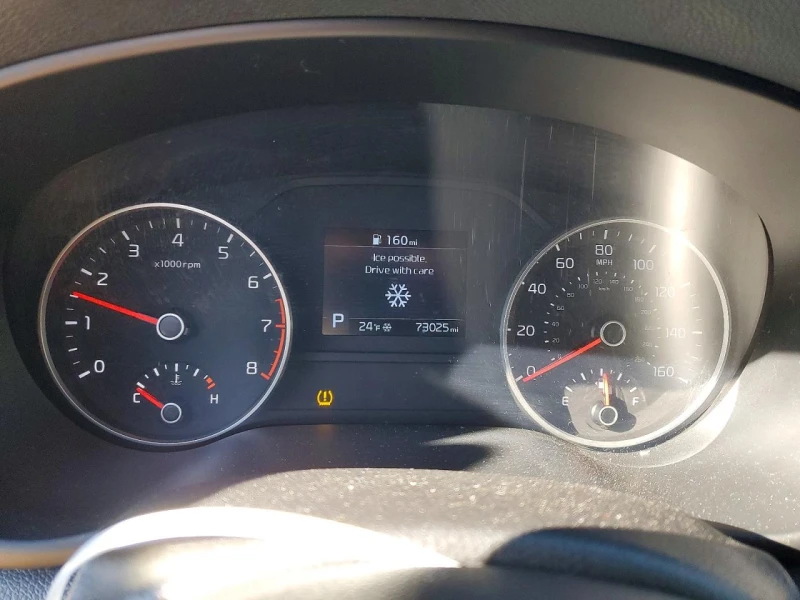 Kia Sportage 2.4l Lx, снимка 9 - Автомобили и джипове - 53362960