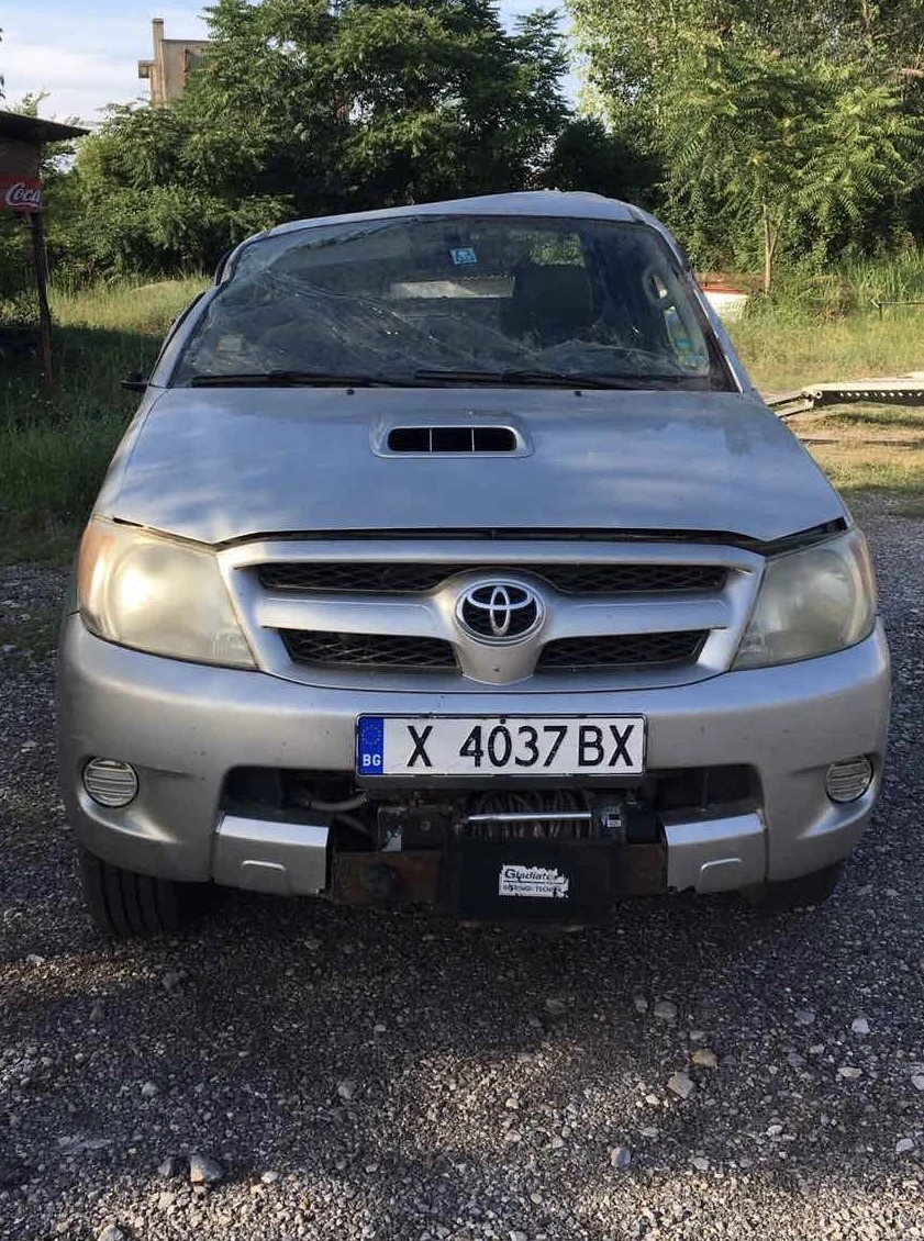 Toyota Hilux  - изображение 3