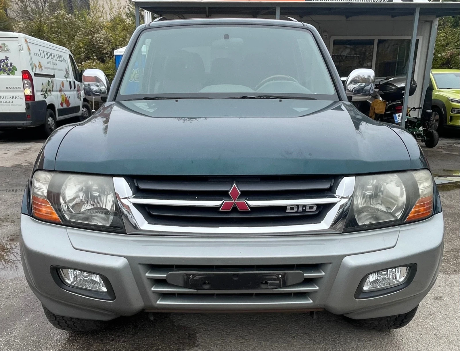 Mitsubishi Pajero 3.2 Ръчни Кожа Климатик Къса база - изображение 5