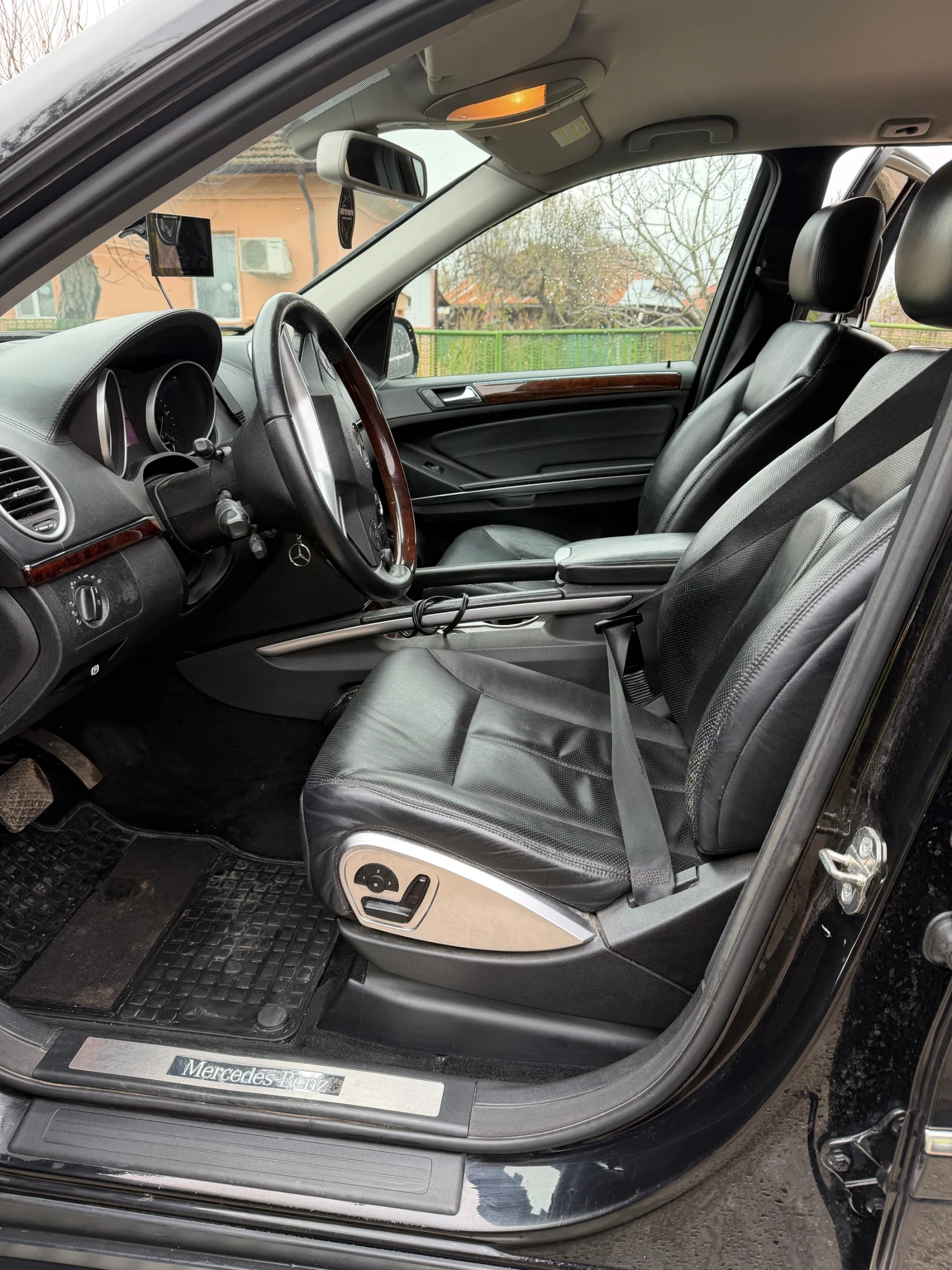 Mercedes-Benz GL 420  - изображение 8