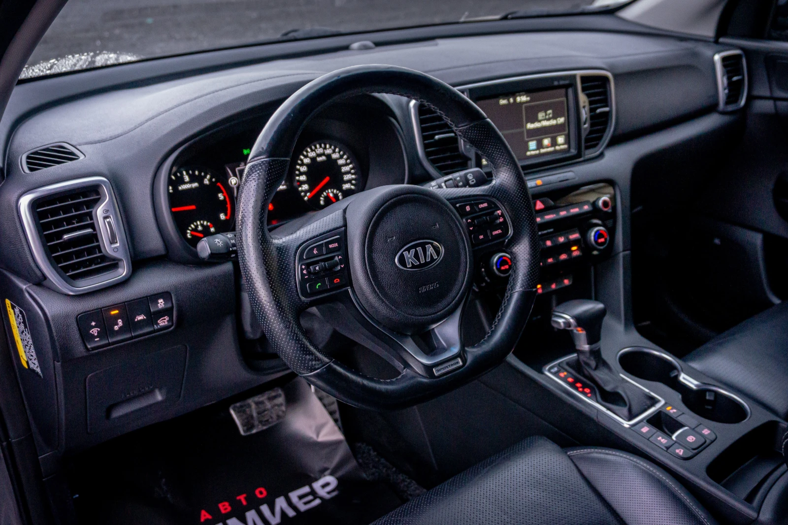 Kia Sportage 2.0CRDI-185HP-GT Line-4WD-FULL- 6М ГАРАНЦИЯ! - изображение 9