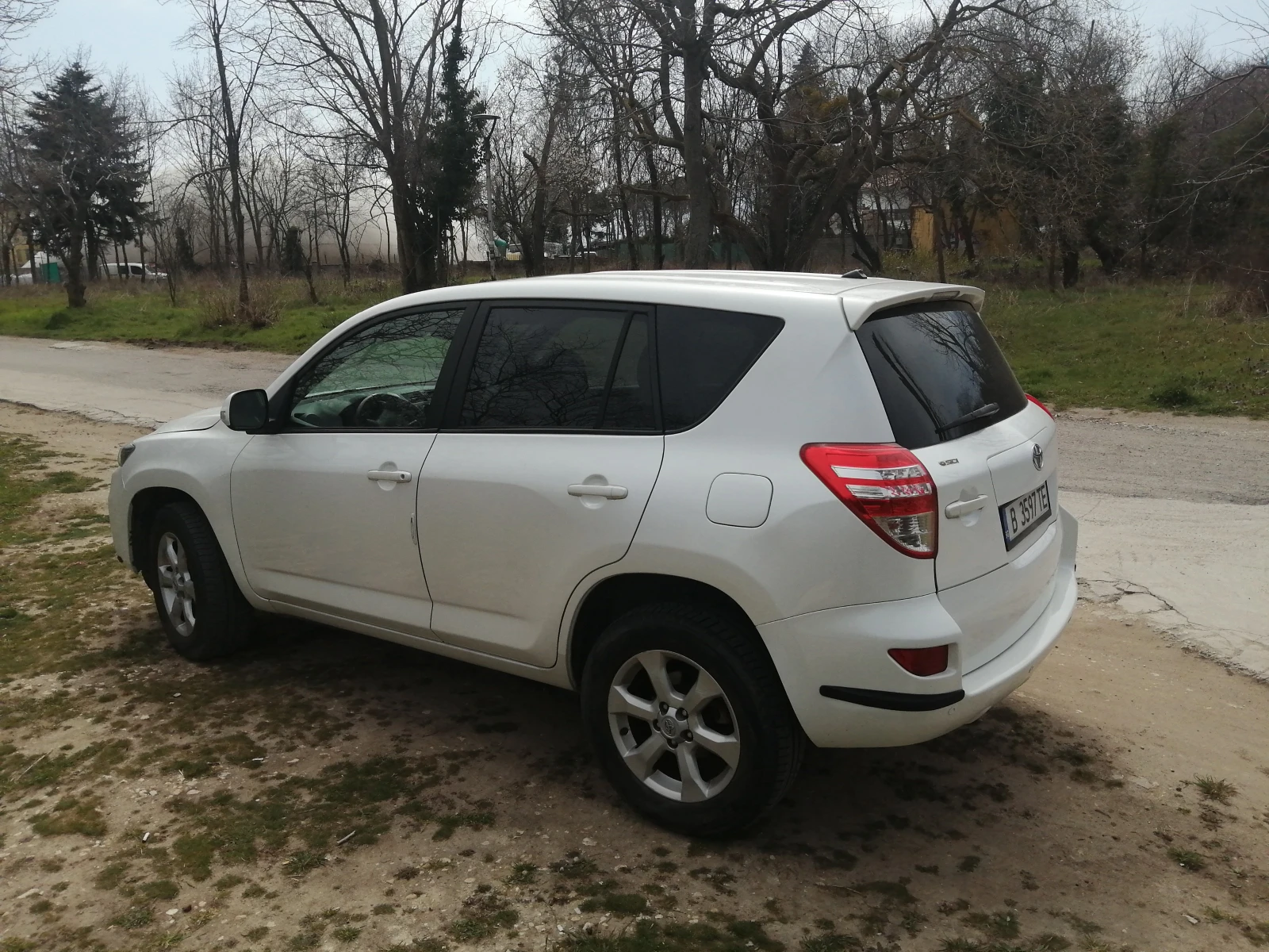 Toyota Rav4 2, 2 D-4D, снимка 2 - Автомобили и джипове - 53991234