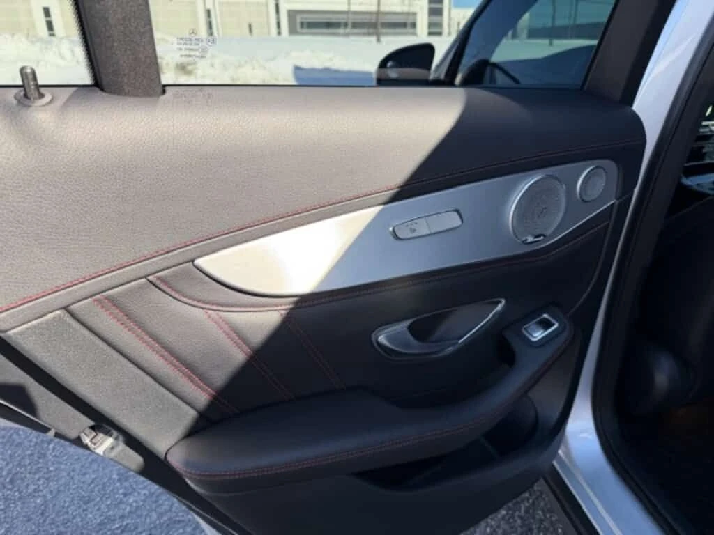 Mercedes-Benz GLC * AMG 43 360 Cam Sport Exhaust winter tires inc * , снимка 12 - Автомобили и джипове - 54125812