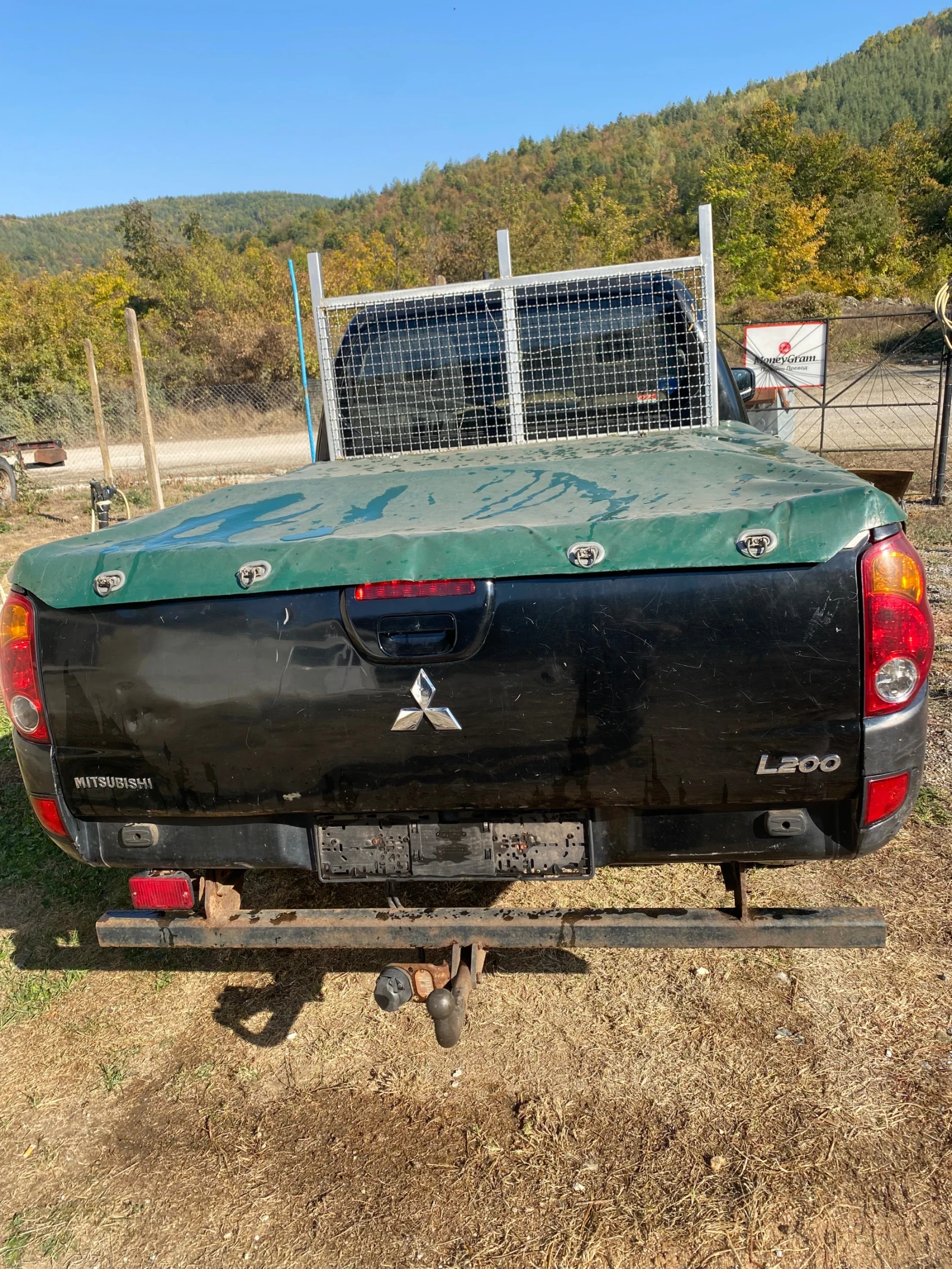 Mitsubishi L200, снимка 3 - Автомобили и джипове - 56381085