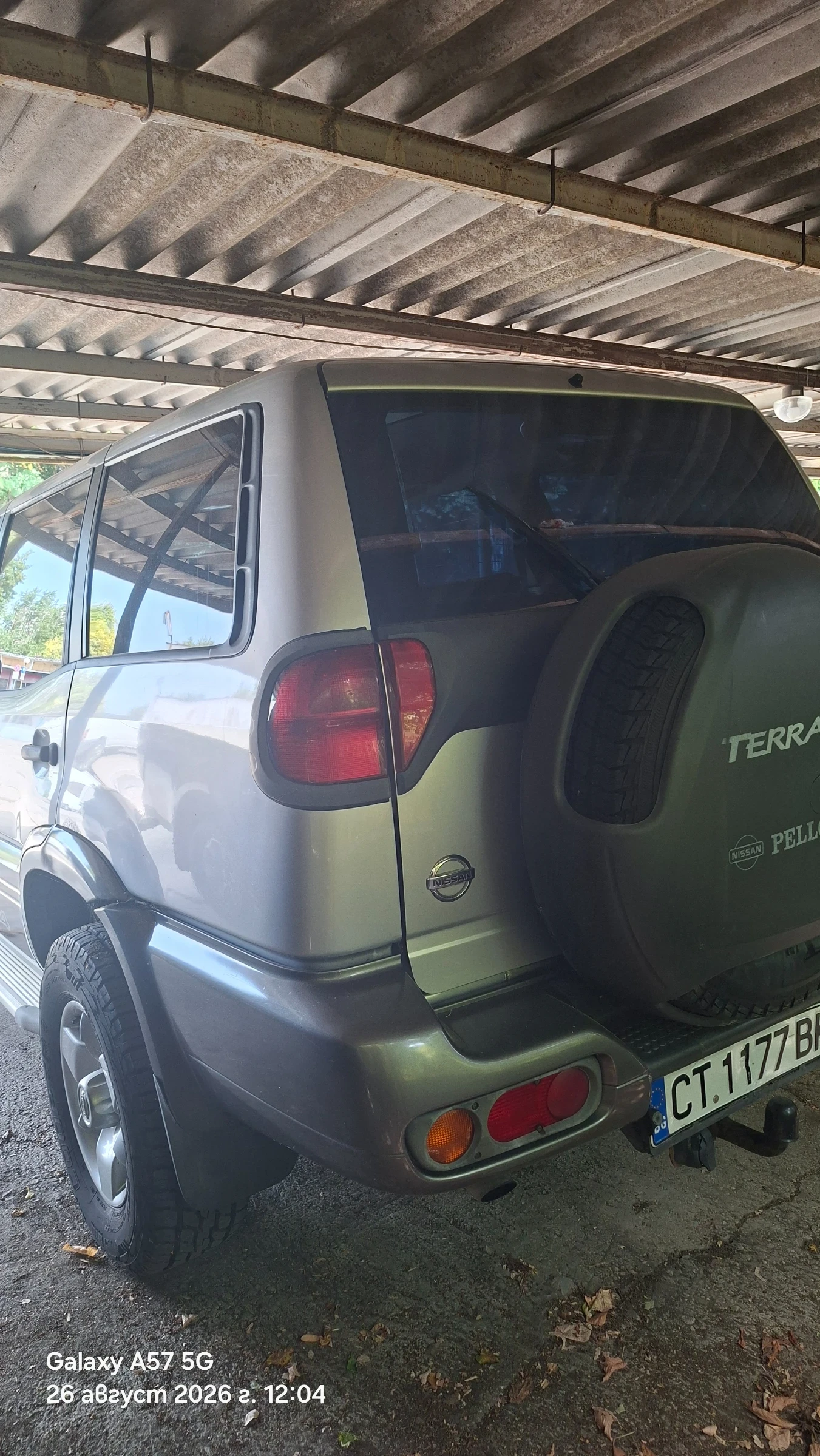 Nissan Terrano, снимка 3 - Автомобили и джипове - 56527738
