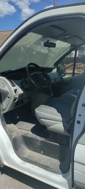 Renault Trafic Бус, снимка 3