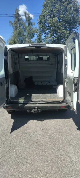 Renault Trafic Бус, снимка 8