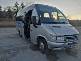 Iveco Daily 65c17/27 места, снимка 2