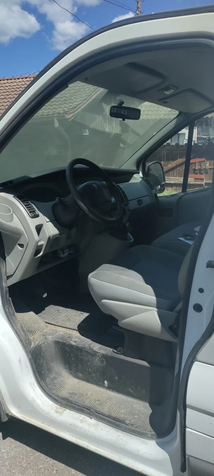 Renault Trafic Бус, снимка 3 - Бусове и автобуси - 55672339
