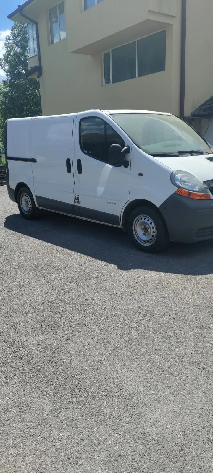 Renault Trafic Бус, снимка 7 - Бусове и автобуси - 55672339