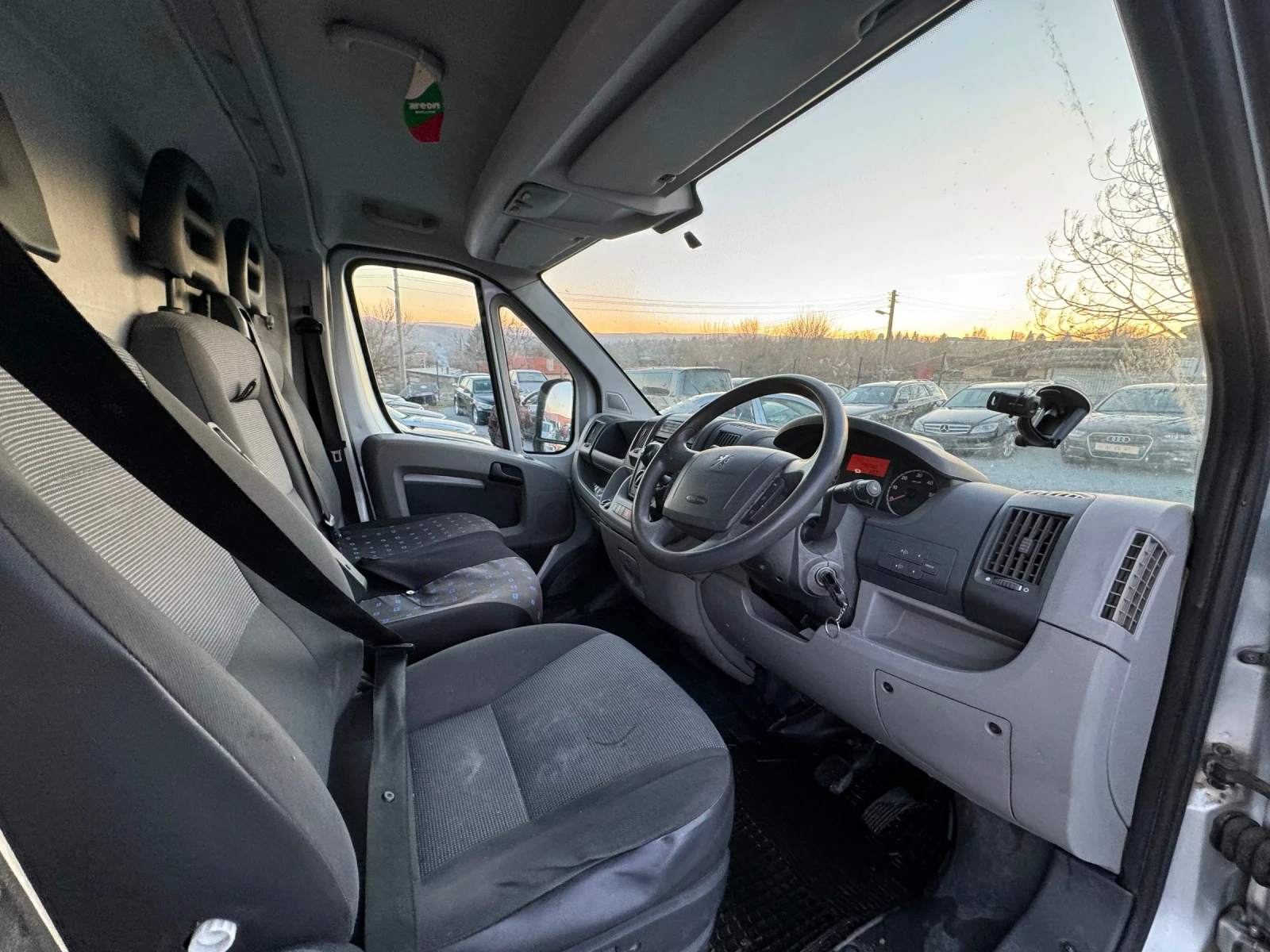 Peugeot Boxer 2.3multi КЛИМАТИК  - изображение 10