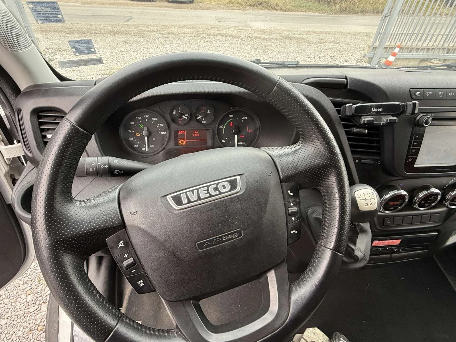 Iveco Daily 3ка 170 к.с  Задна Спалня  - изображение 8