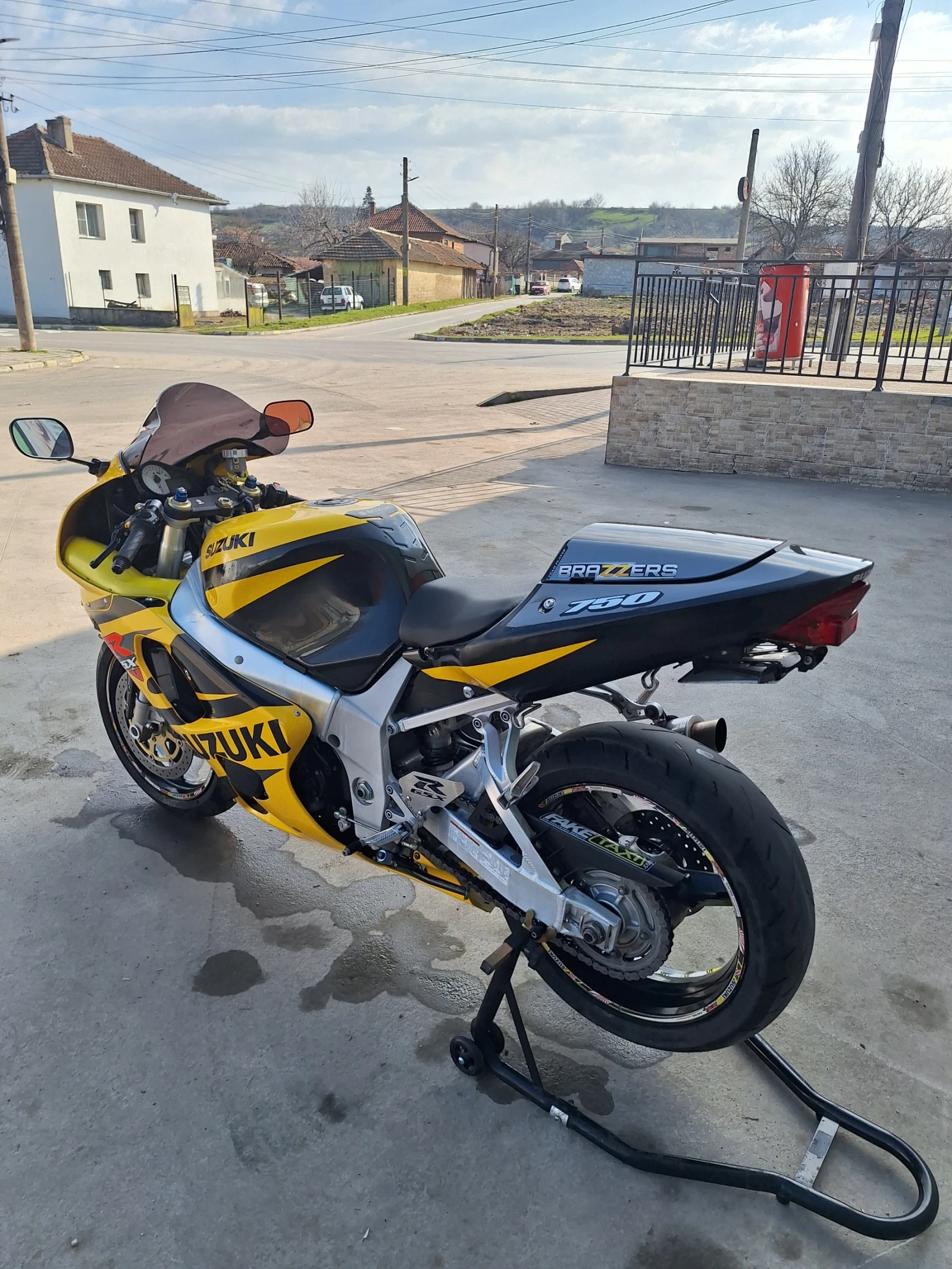 Suzuki Gsxr | Mobile.bg � ����������� 10