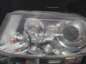 Ляв фар за Jeep Grand Cherokee WK2, снимка 2