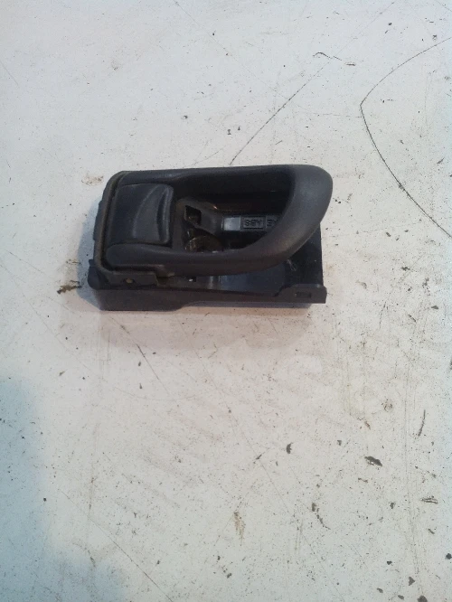 Вътрешна дръжка врата за Субару Форестър (задна лява)