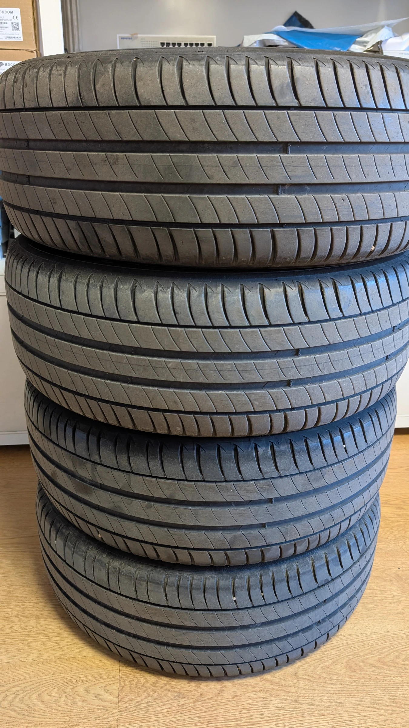  225/50R18 | Mobile.bg   1