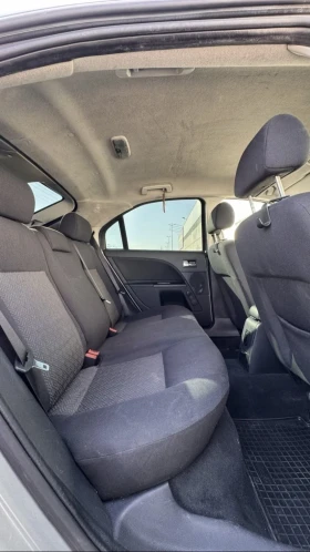 Ford Mondeo Ghia, снимка 8