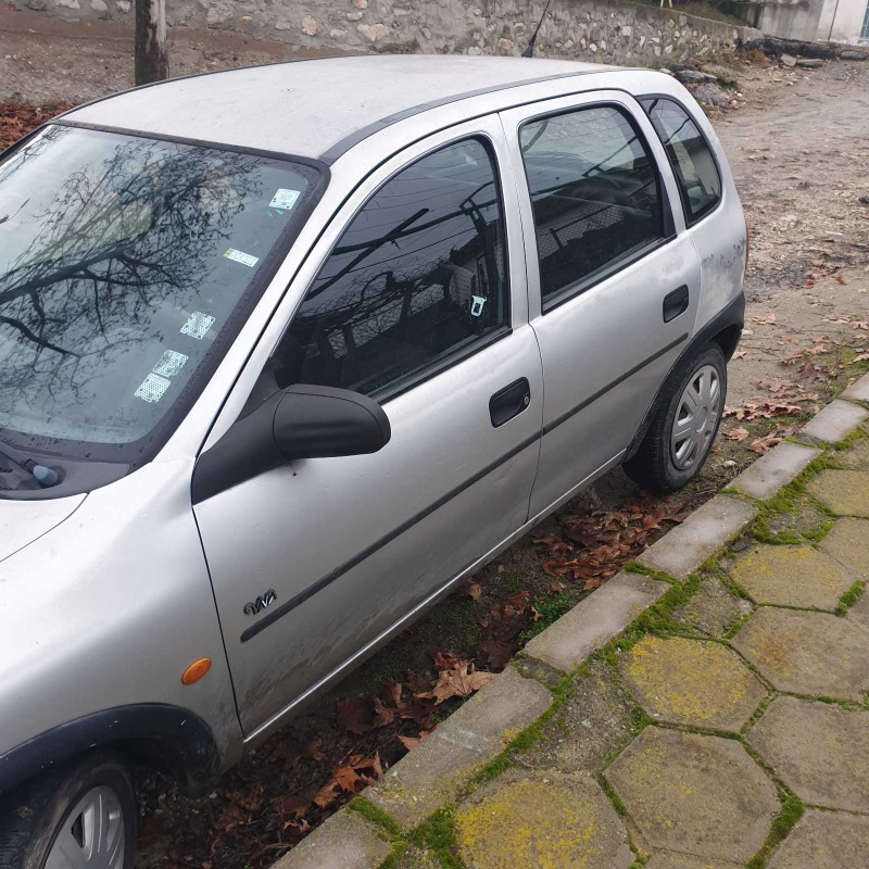 Opel Corsa, снимка 1 - Автомобили и джипове - 46312032
