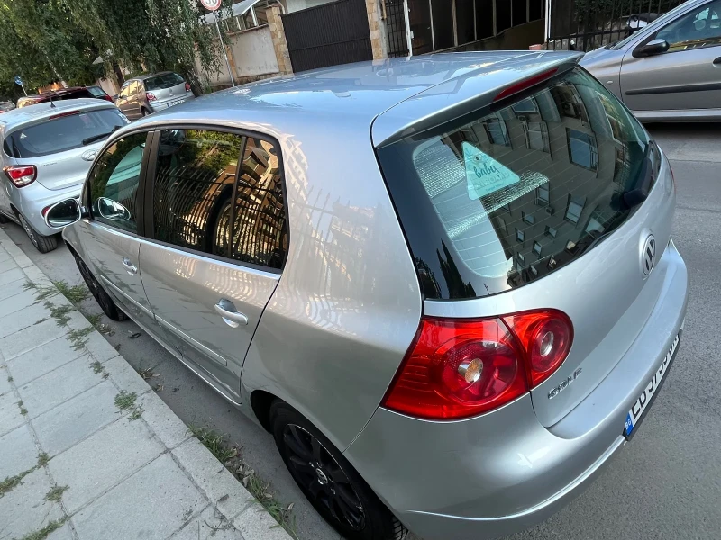 VW Golf 5 1.9 TDI, снимка 4 - Автомобили и джипове - 47737759