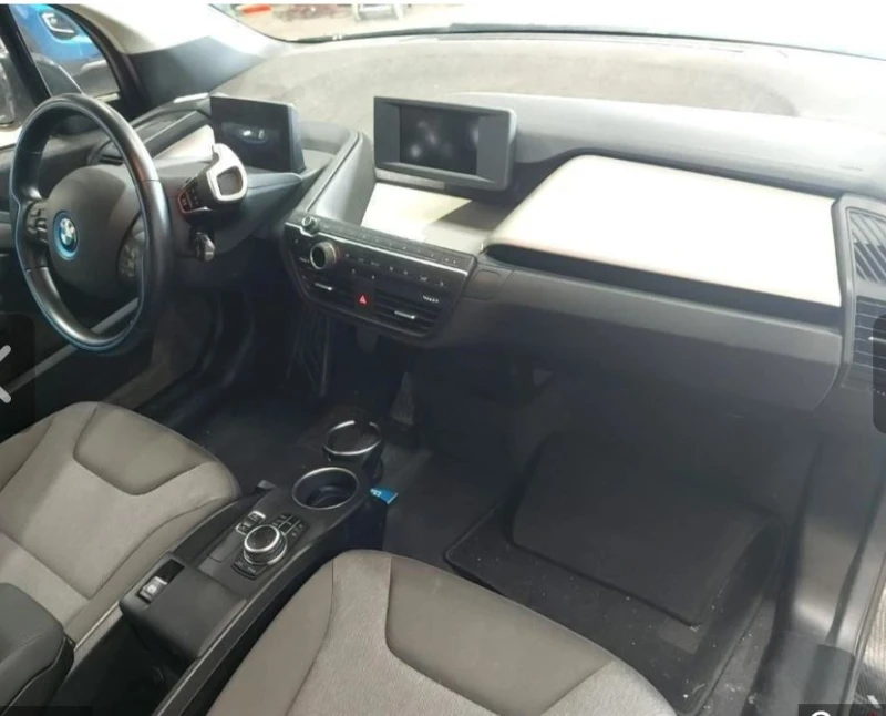BMW i3 facelift термопомпа гаранционна батерия  94 ah, снимка 10 - Автомобили и джипове - 49710646