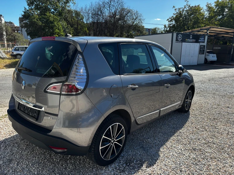 Renault Scenic  Нов внос от Италия Навигация Автопилот , снимка 3 - Автомобили и джипове - 51798260