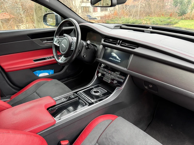Jaguar Xf S Supercharged 4x4 380к.с. 8ZF, снимка 10 - Автомобили и джипове - 52657379