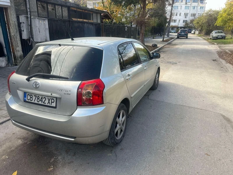 Toyota Corolla 2.0 D4D, снимка 3 - Автомобили и джипове - 52527392