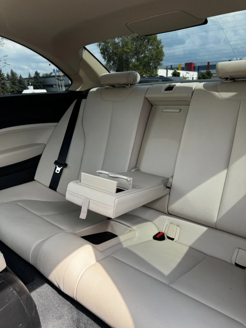 BMW 220 Individual Modern Pack, снимка 14 - Автомобили и джипове - 52663285