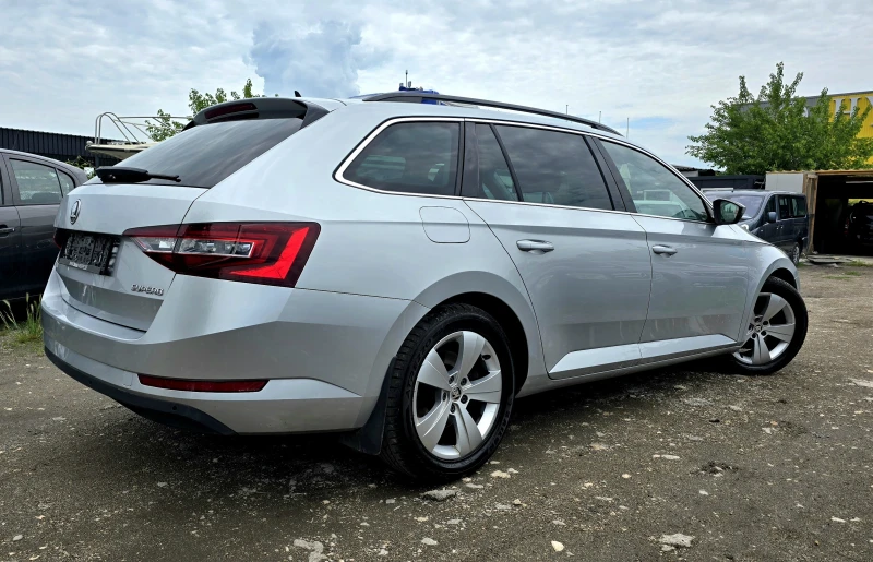 Skoda Superb КОЛЕДНА ПРОМО ЦЕНА/DISTRONIK/2.0TDI/150hp, снимка 4 - Автомобили и джипове - 52875502