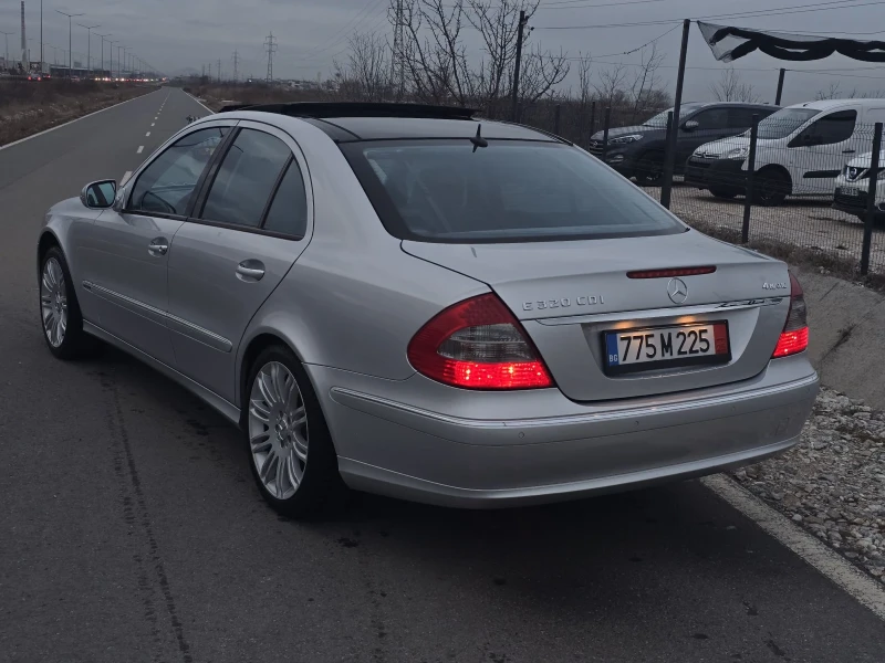 Mercedes-Benz E 320 EVO/4MATICK/PANORAMA/FULL, снимка 6 - Автомобили и джипове - 52997444