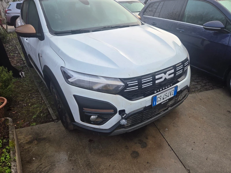 Dacia Sandero 1.0 , снимка 2 - Автомобили и джипове - 53157627