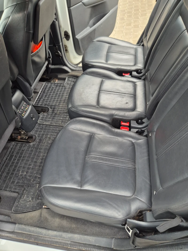 Peugeot 5008 2.0 HDI 7местен, снимка 7 - Автомобили и джипове - 53275141