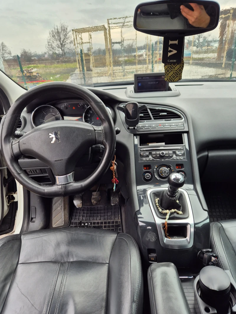 Peugeot 5008 2.0 HDI 7местен, снимка 9 - Автомобили и джипове - 53275141