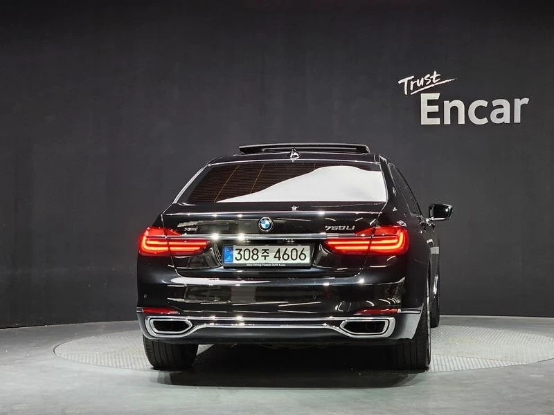 BMW 750 750Li xDrive Premium, снимка 4 - Автомобили и джипове - 55495624