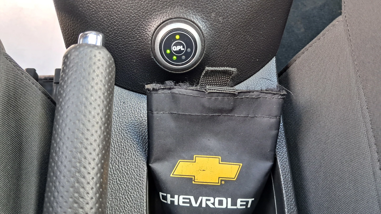 Chevrolet Orlando 1.8i ГАЗ-GPL РЕАЛ КМ 7-МЕСТА ИЗКЛЮЧИТЕЛО СЕРВ КНИЖ, снимка 11 - Автомобили и джипове - 24106716
