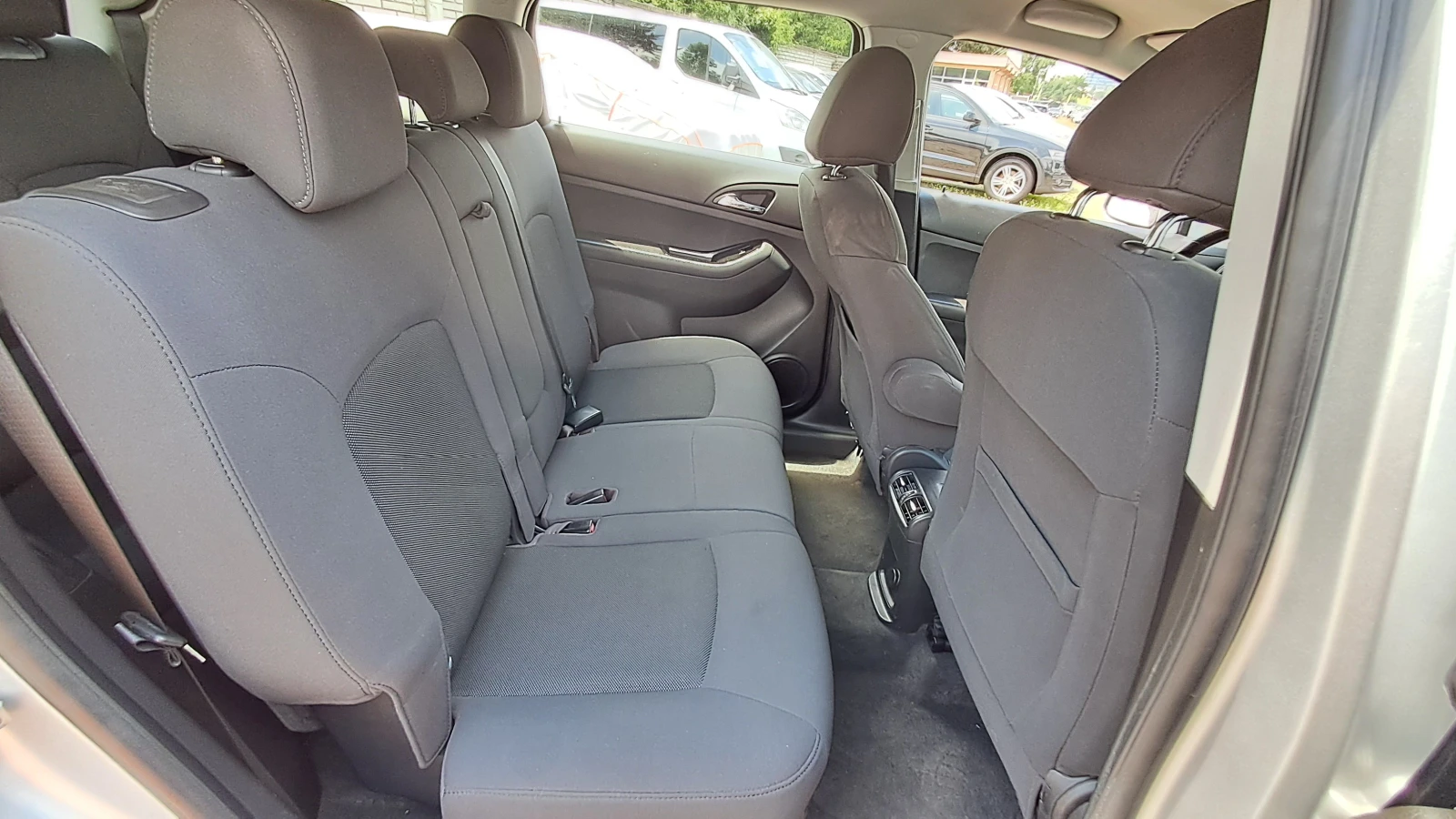 Chevrolet Orlando 1.8i ГАЗ-GPL РЕАЛ КМ 7-МЕСТА ИЗКЛЮЧИТЕЛО СЕРВ КНИЖ, снимка 15 - Автомобили и джипове - 24106716