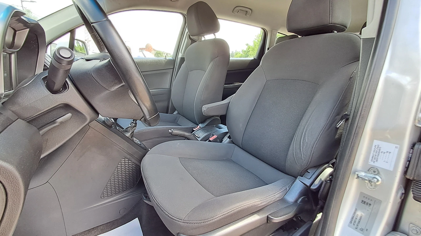 Chevrolet Orlando 1.8i ГАЗ-GPL РЕАЛ КМ 7-МЕСТА ИЗКЛЮЧИТЕЛО СЕРВ КНИЖ, снимка 7 - Автомобили и джипове - 24106716